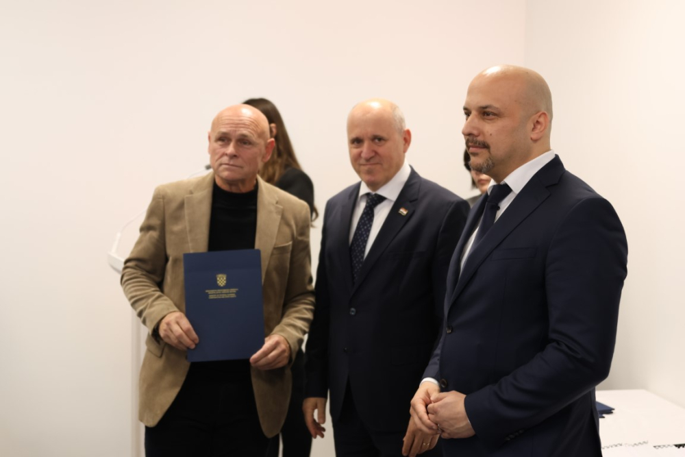 Slika novosti