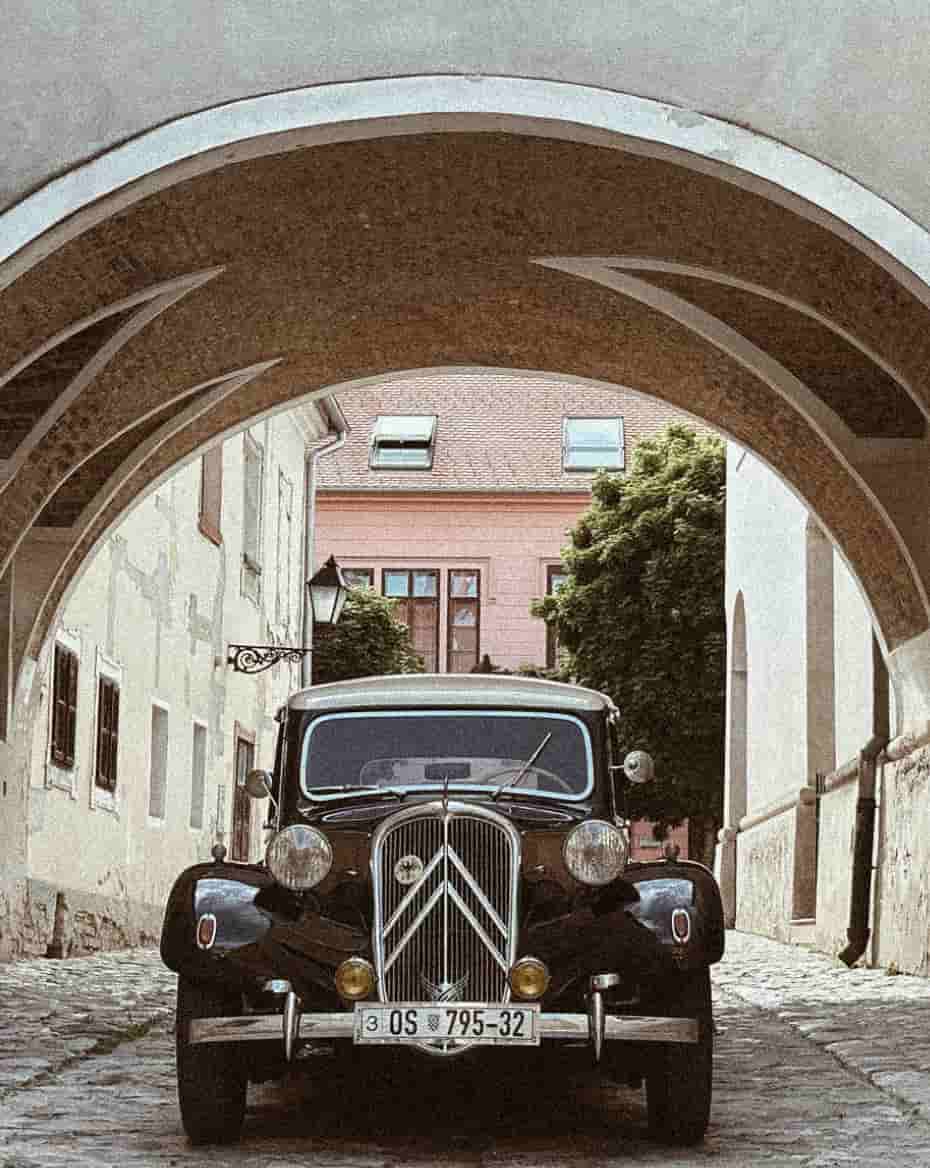 Oldtimeri i luksuzni vintage eventi Furka Lux